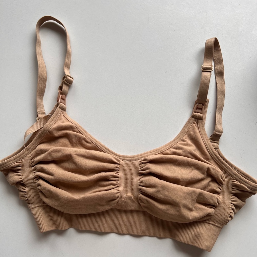 SKIMS Gathered clay maternity Bralette